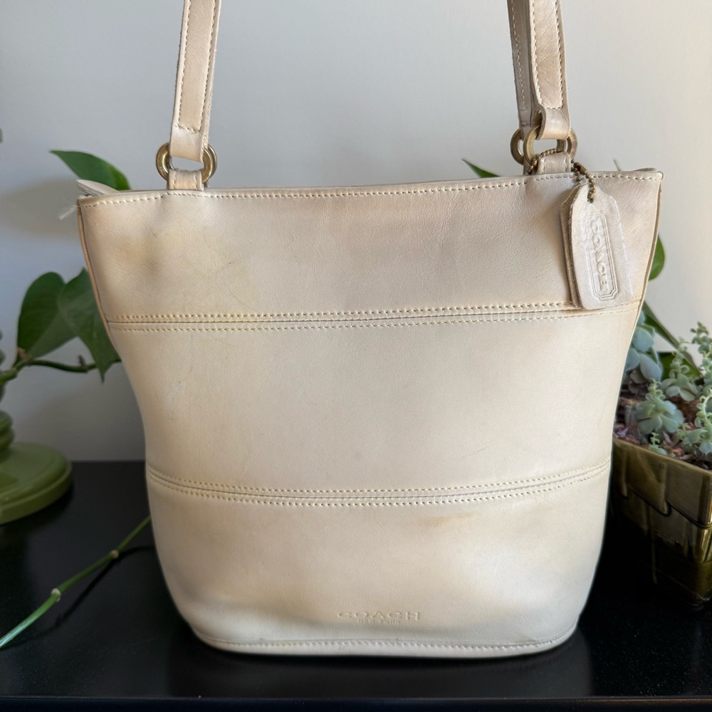 COACH Vintage Tribeca Shoulder‎ Bag in Bone Leather